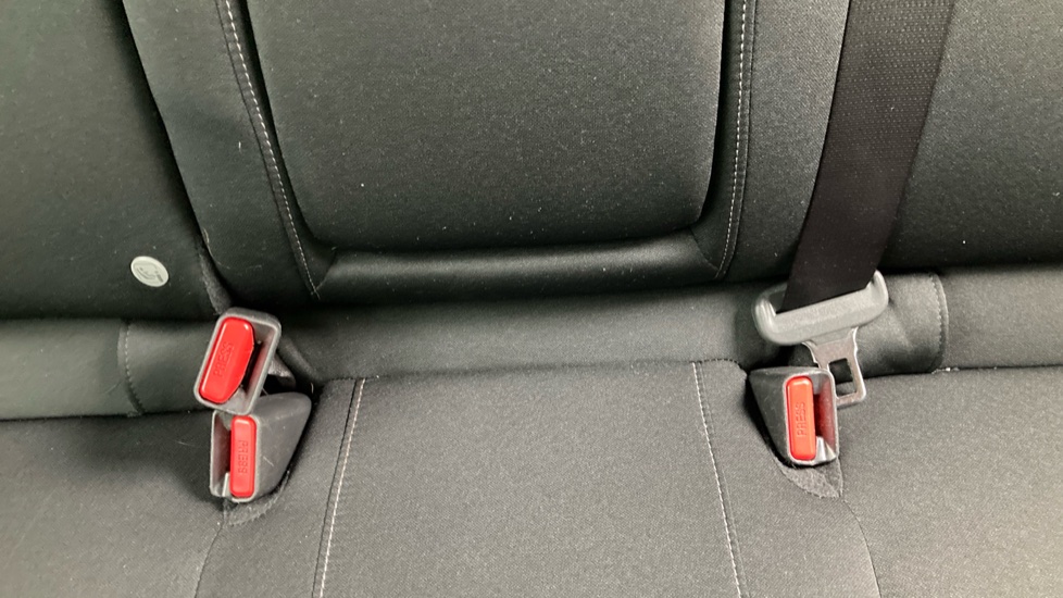 Honda Civic 1.0 VTEC Turbo SR 5dr Petrol Hatchback - Image 17