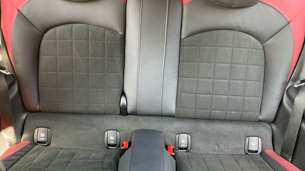 MINI Hatchback 2.0 Cooper S Sport II 3dr Petrol Hatchback - Image 17