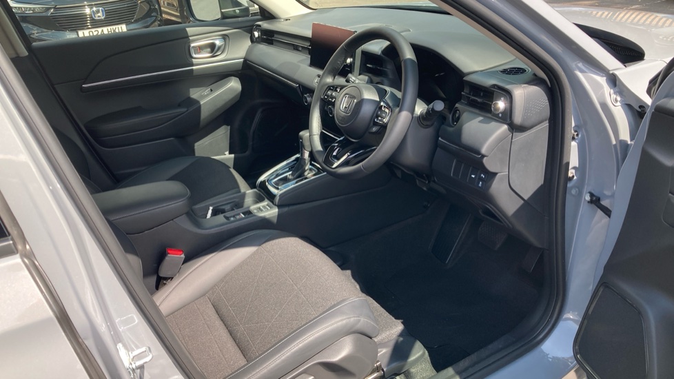 Honda HR-V 1.5 eHEV Advance 5dr CVT Hybrid Hatchback - Image 29