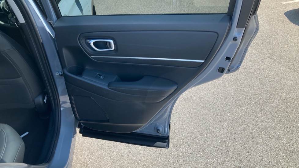 Honda HR-V 1.5 eHEV Advance 5dr CVT Hybrid Hatchback - Image 30