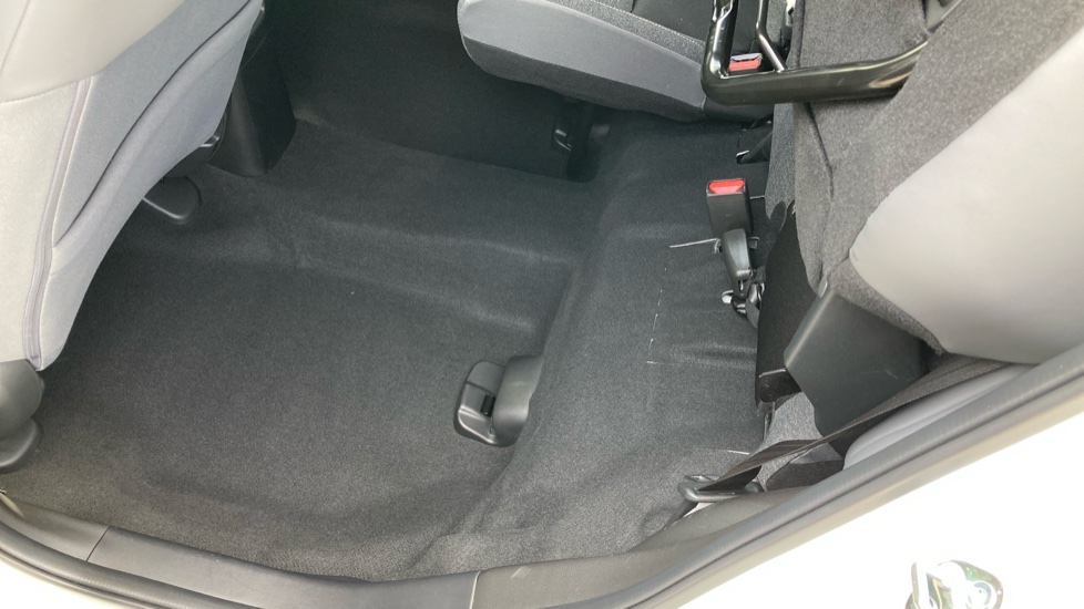 Honda Jazz 1.5 i-MMD Hybrid Advance Sport 5dr eCVT Hybrid Hatchback - Image 21