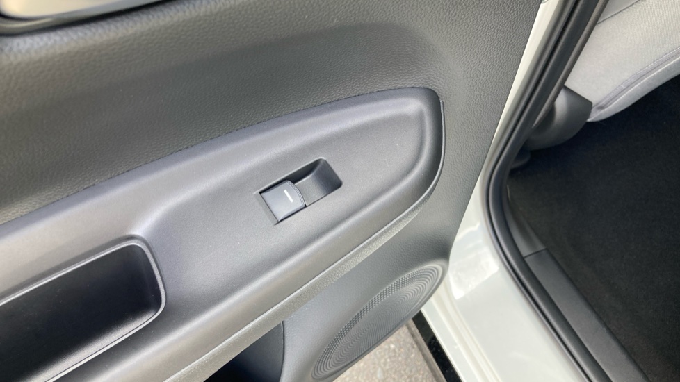 Honda Jazz 1.5 i-MMD Hybrid Advance Sport 5dr eCVT Hybrid Hatchback - Image 22