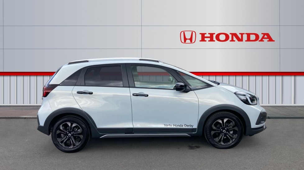 Honda Jazz 1.5 i-MMD Hybrid Crosstar Advance 5dr eCVT Hybrid Hatchback - Image 5