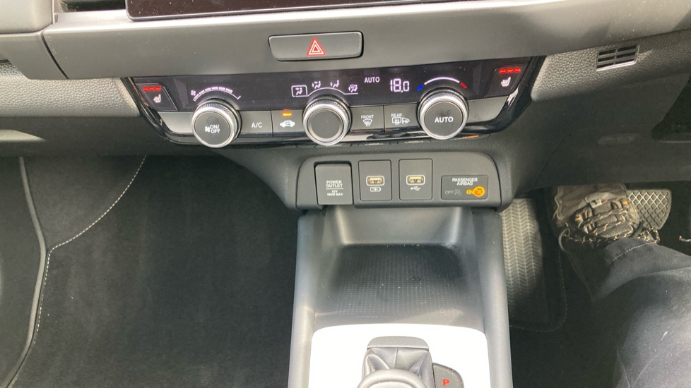 Honda Jazz 1.5 i-MMD Hybrid Crosstar Advance 5dr eCVT Hybrid Hatchback - Image 18