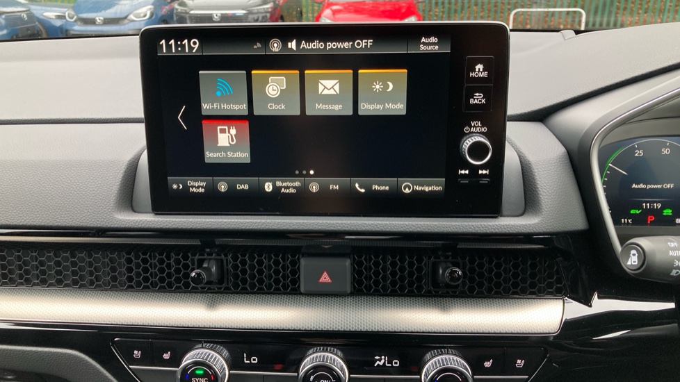 Honda CR-V 2.0 ePHEV Advance Tech 5dr eCVT Estate - Image 19