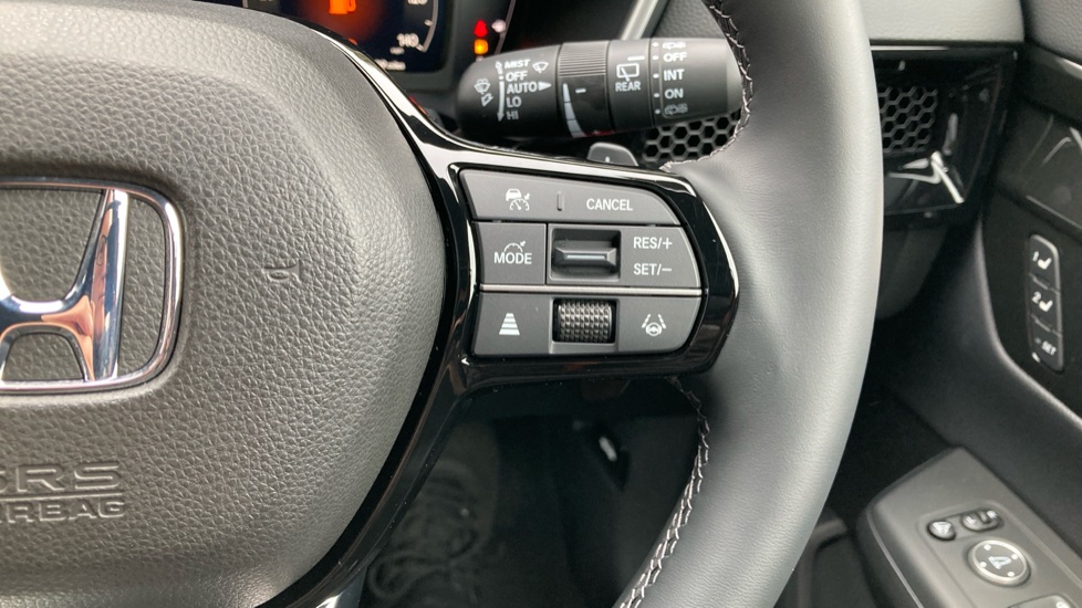 Honda CR-V 2.0 ePHEV Advance Tech 5dr eCVT Estate - Image 29