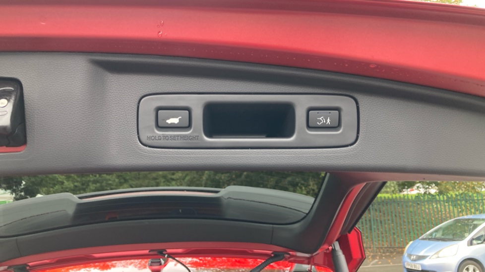 Honda CR-V 2.0 ePHEV Advance Tech 5dr eCVT Estate - Image 42