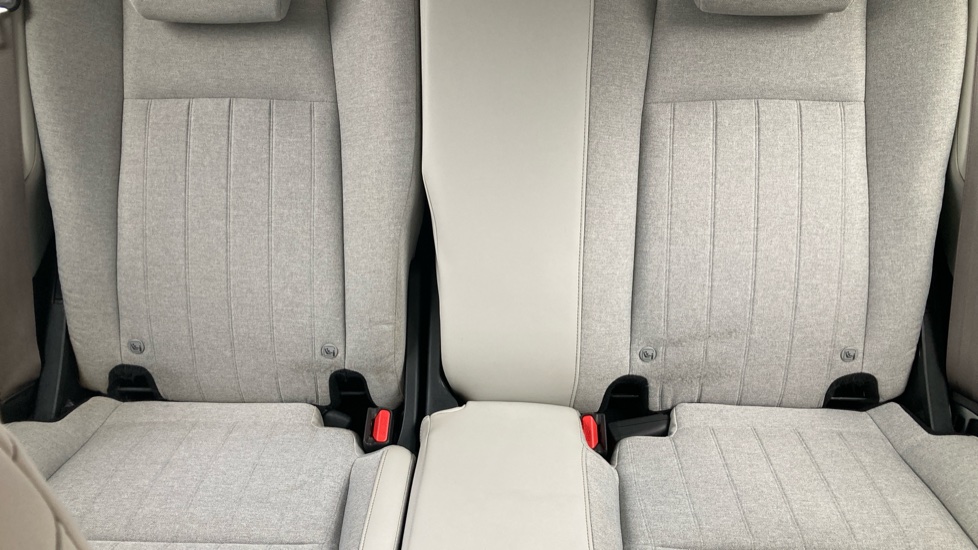 Honda Jazz 1.5 i-MMD Hybrid EX 5dr eCVT Hybrid Hatchback - Image 38