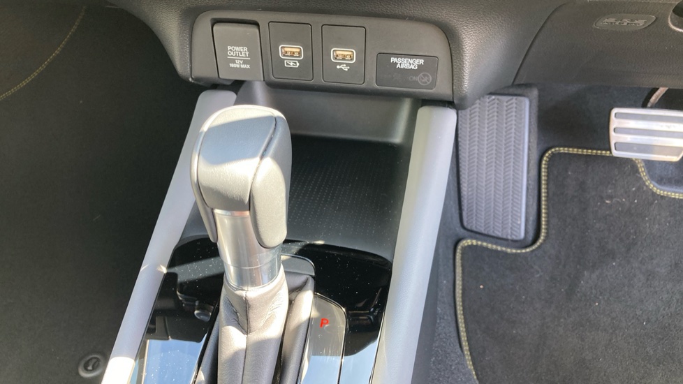 Honda Jazz 1.5 i-MMD Hybrid Advance Sport 5dr eCVT Hybrid Hatchback - Image 30