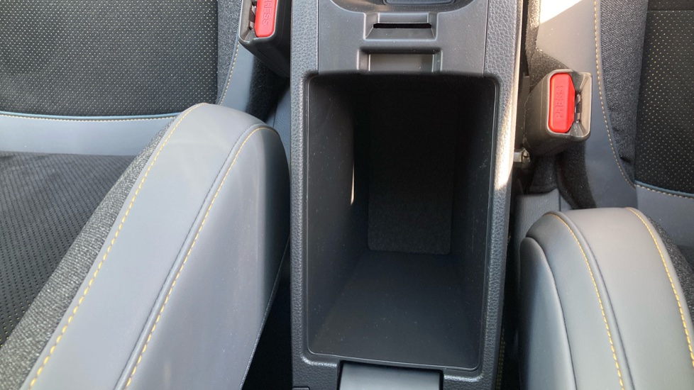 Honda Jazz 1.5 i-MMD Hybrid Advance Sport 5dr eCVT Hybrid Hatchback - Image 34
