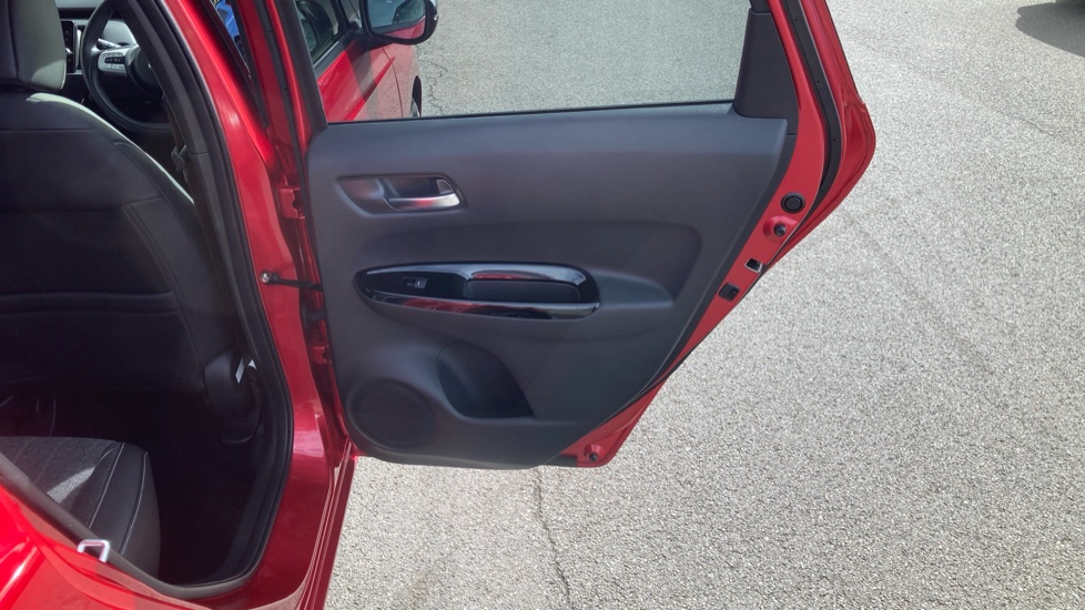 Honda Jazz 1.5 i-MMD Hybrid EX 5dr eCVT Hybrid Hatchback - Image 30