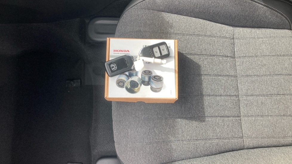 Honda Jazz 1.5 i-MMD Hybrid EX 5dr eCVT Hybrid Hatchback - Image 37