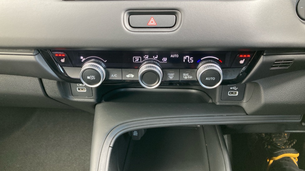Honda HR-V 1.5 eHEV Elegance 5dr CVT Hybrid Hatchback - Image 17