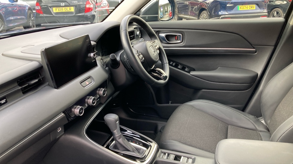 Honda HR-V 1.5 eHEV Advance 5dr CVT Hybrid Hatchback - Image 2