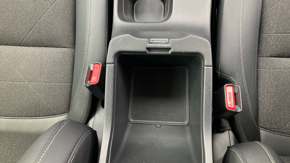 Honda HR-V 1.5 eHEV Advance 5dr CVT Hybrid Hatchback - Image 32