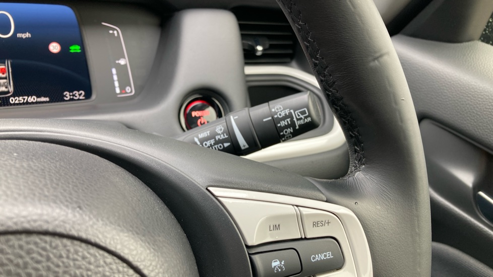 Honda Jazz 1.5 i-MMD Hybrid Elegance 5dr eCVT Hybrid Hatchback - Image 24