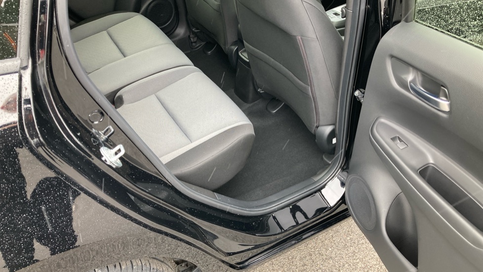 Honda Jazz 1.5 i-MMD Hybrid Elegance 5dr eCVT Hybrid Hatchback - Image 30