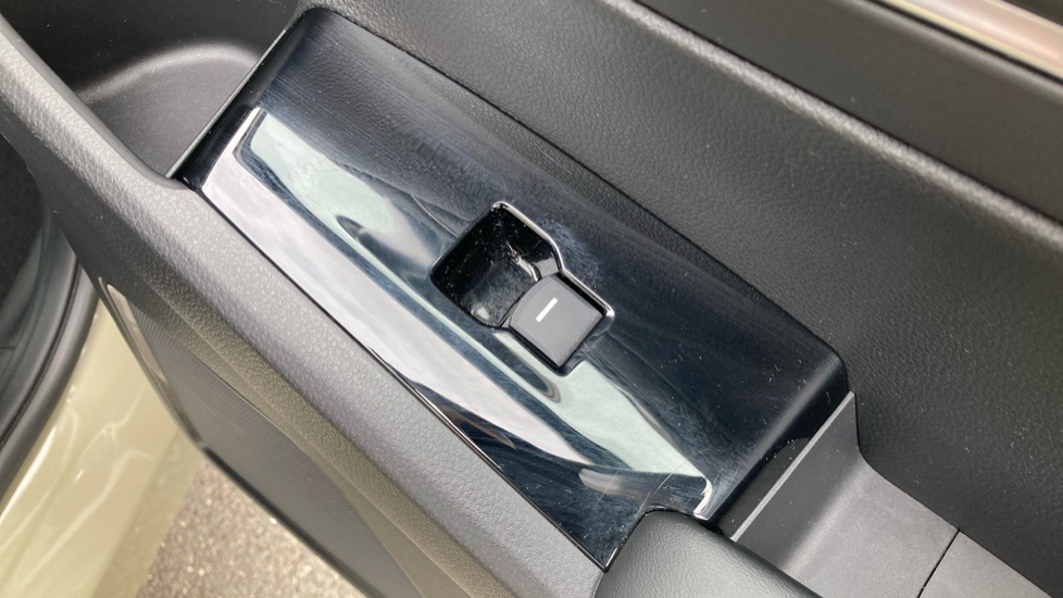 Honda HR-V 1.5 eHEV Advance 5dr CVT Hybrid Hatchback - Image 34