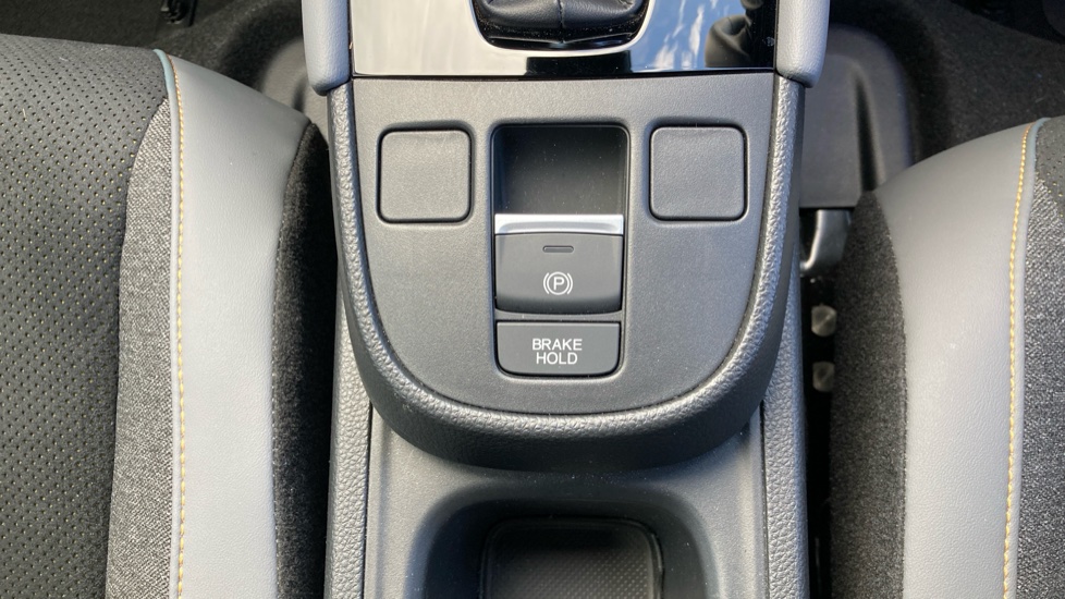 Honda Jazz 1.5 i-MMD Hybrid Advance Sport 5dr eCVT Hybrid Hatchback - Image 31