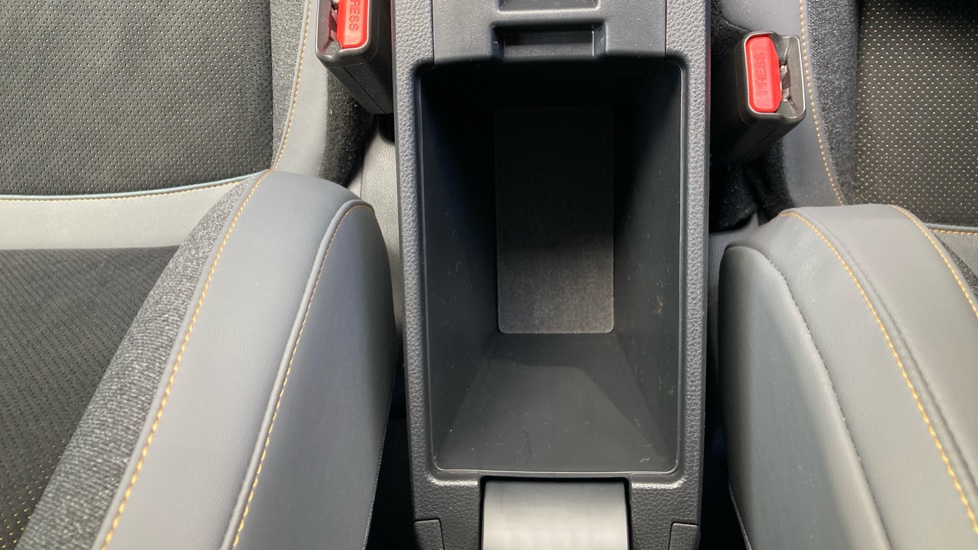 Honda Jazz 1.5 i-MMD Hybrid Advance Sport 5dr eCVT Hybrid Hatchback - Image 34