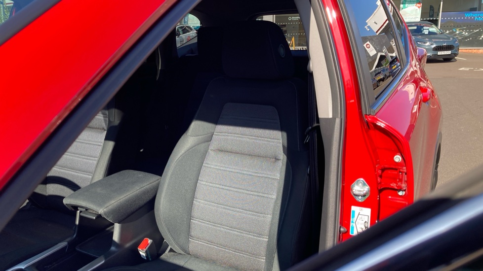 Honda CR-V 2.0 i-MMD Hybrid SE 2WD 5dr eCVT Hybrid Estate - Image 14