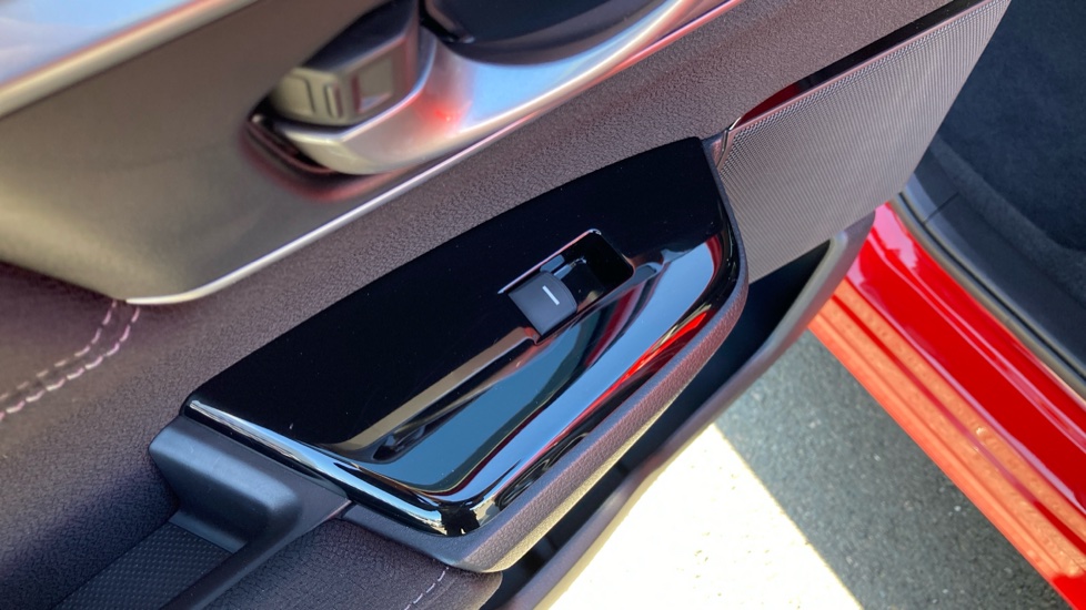 Honda CR-V 2.0 i-MMD Hybrid SE 2WD 5dr eCVT Hybrid Estate - Image 19