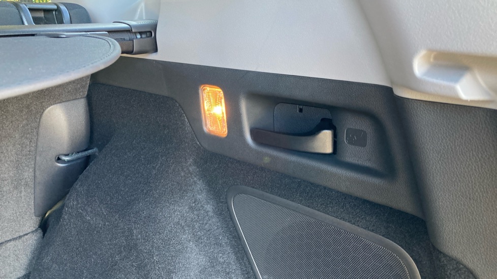 Honda CR-V 2.0 i-MMD Hybrid SE 2WD 5dr eCVT Hybrid Estate - Image 25