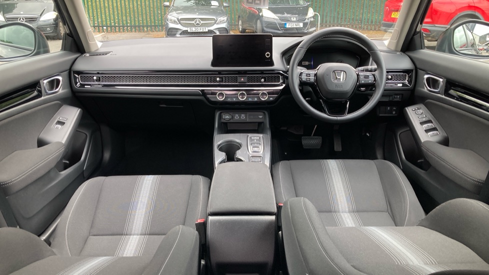 Honda Civic 2.0 eHEV Elegance 5dr CVT Hybrid Hatchback - Image 4