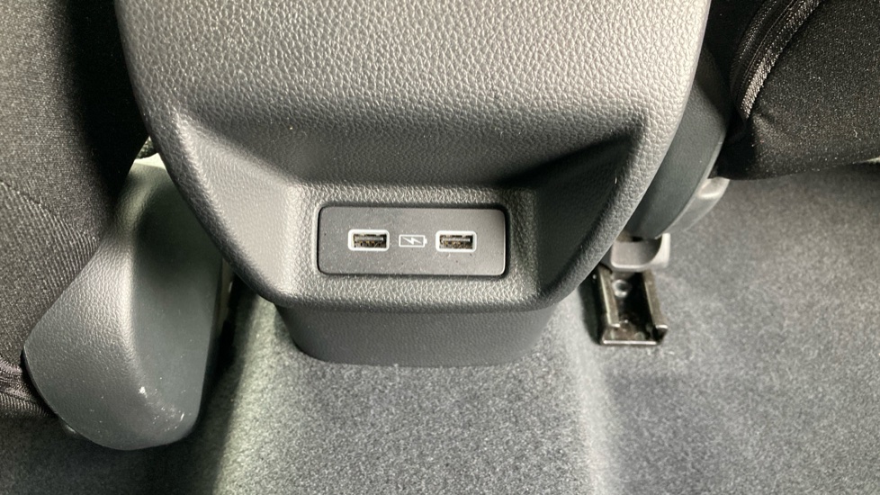 Honda Civic 2.0 eHEV Elegance 5dr CVT Hybrid Hatchback - Image 29