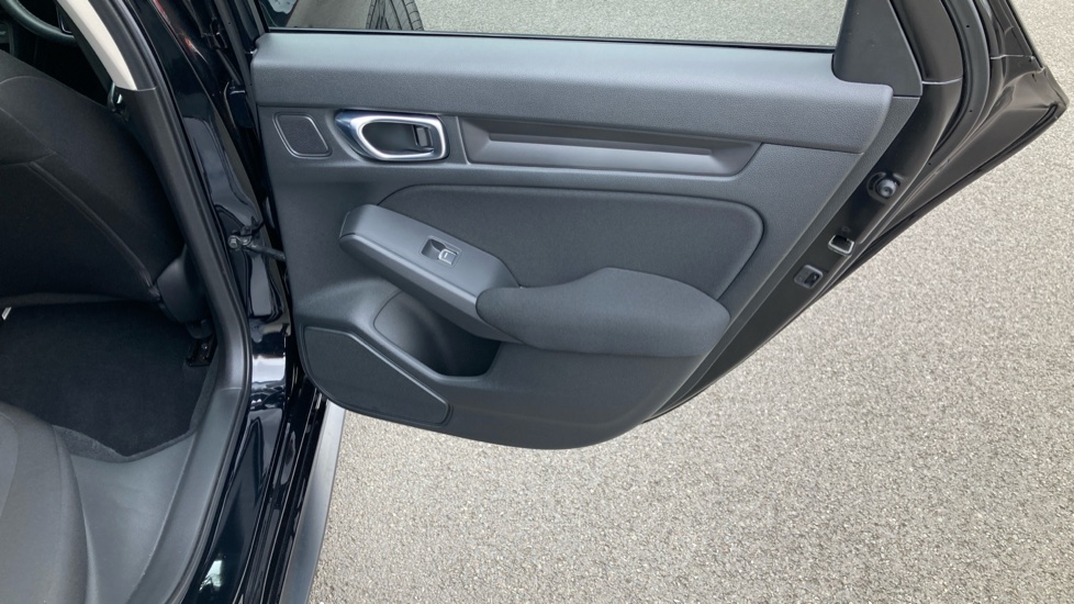 Honda Civic 2.0 eHEV Elegance 5dr CVT Hybrid Hatchback - Image 32