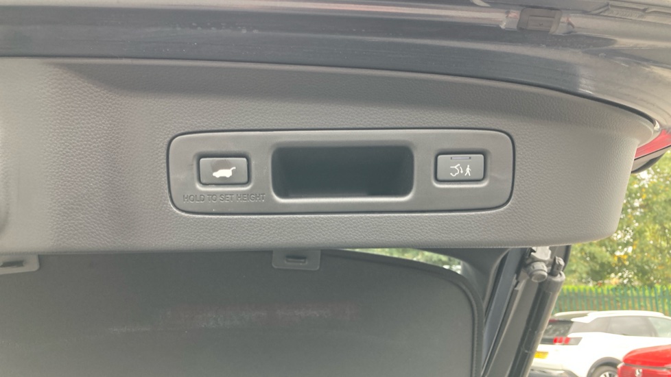 Honda HR-V 1.5 eHEV Advance Style 5dr CVT Hybrid Hatchback - Image 34