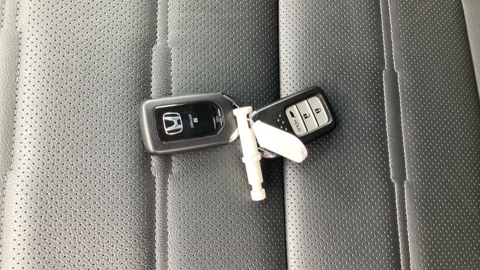 Honda CR-V 2.0 i-MMD Hybrid EX 5dr eCVT Hybrid Estate - Image 18