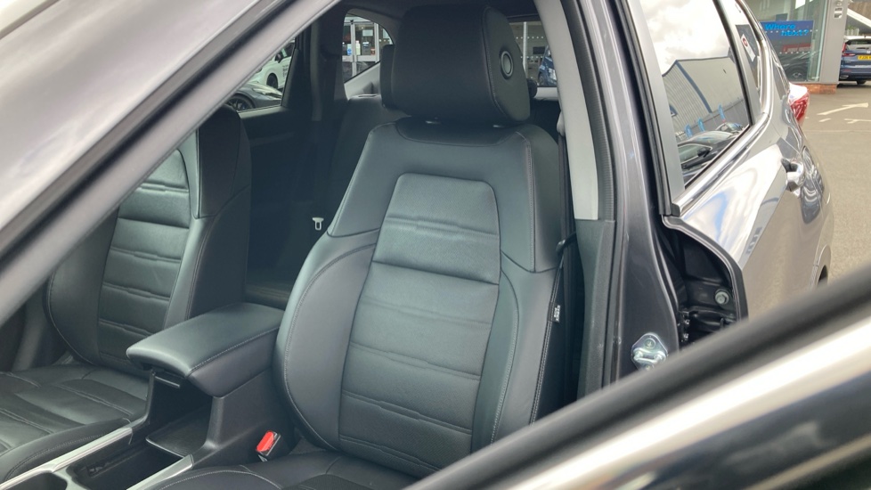 Honda CR-V 2.0 i-MMD Hybrid EX 5dr eCVT Hybrid Estate - Image 21