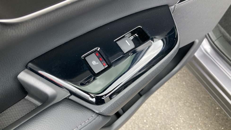 Honda CR-V 2.0 i-MMD Hybrid EX 5dr eCVT Hybrid Estate - Image 24