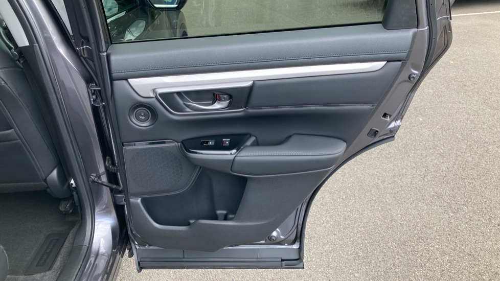 Honda CR-V 2.0 i-MMD Hybrid EX 5dr eCVT Hybrid Estate - Image 39