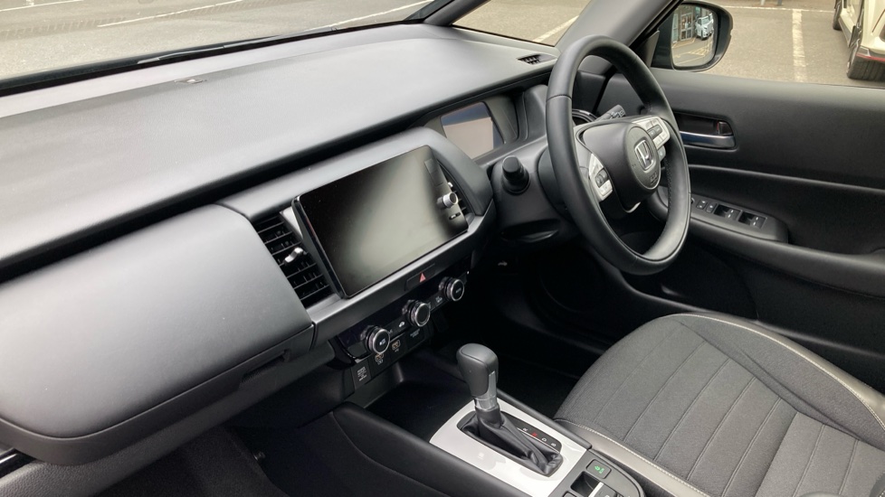Honda Jazz 1.5 i-MMD Hybrid Crosstar Advance 5dr eCVT Hybrid Hatchback - Image 2