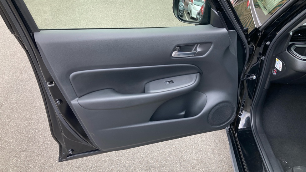 Honda Jazz 1.5 i-MMD Hybrid Crosstar Advance 5dr eCVT Hybrid Hatchback - Image 19