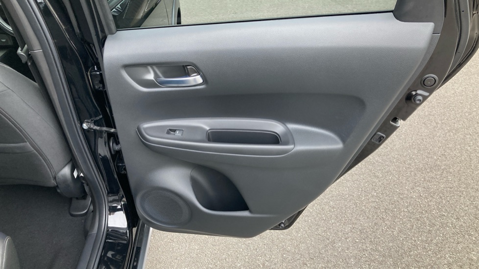 Honda Jazz 1.5 i-MMD Hybrid Crosstar Advance 5dr eCVT Hybrid Hatchback - Image 30