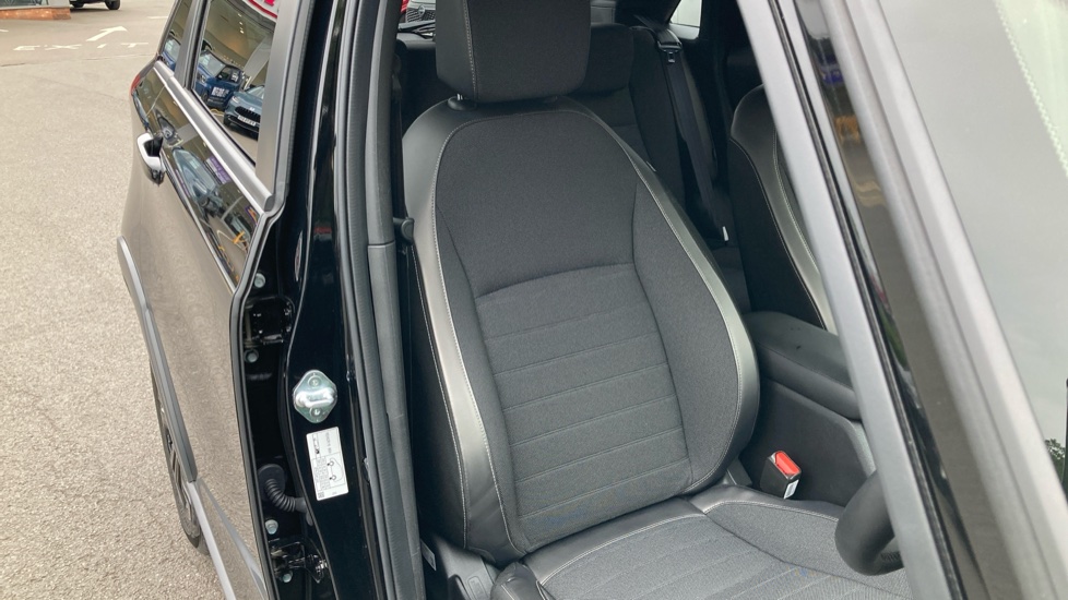 Honda Jazz 1.5 i-MMD Hybrid Crosstar Advance 5dr eCVT Hybrid Hatchback - Image 32