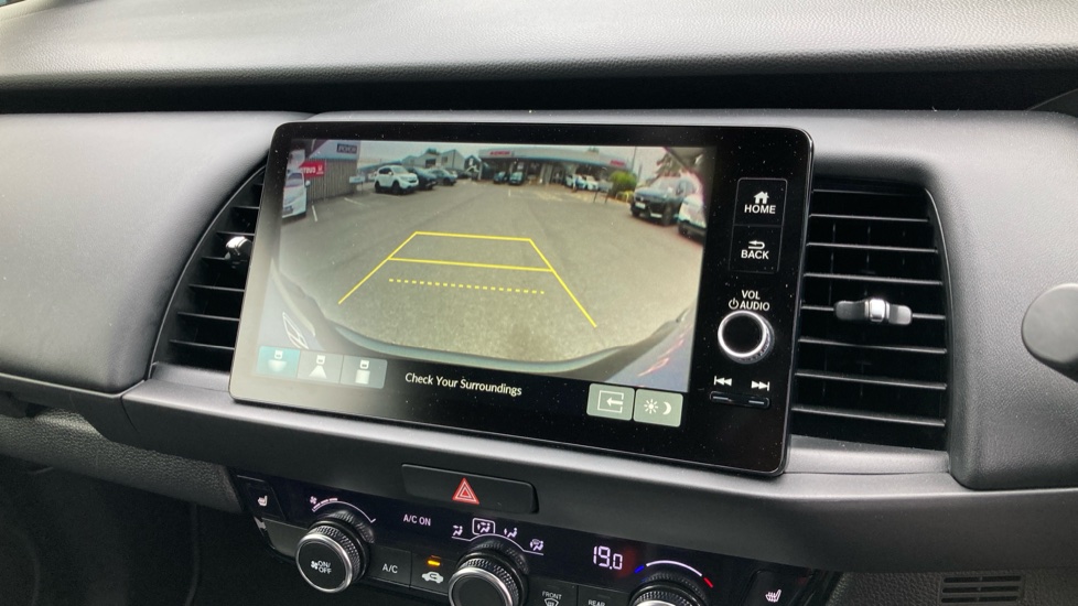 Honda Jazz 1.5 i-MMD Hybrid Crosstar Advance 5dr eCVT Hybrid Hatchback - Image 43