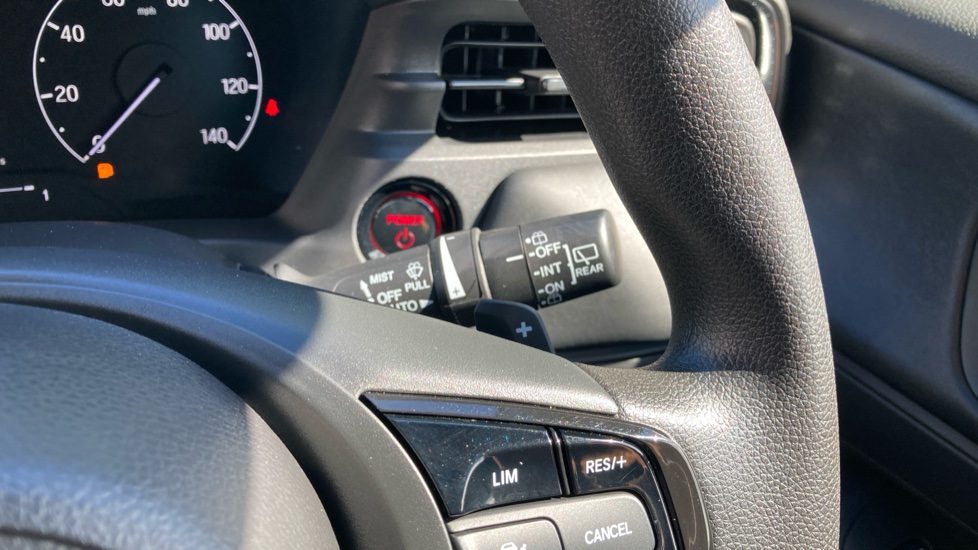 Honda HR-V 1.5 eHEV Elegance 5dr CVT Hybrid Hatchback - Image 25