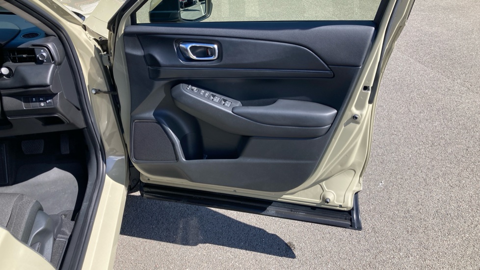 Honda HR-V 1.5 eHEV Elegance 5dr CVT Hybrid Hatchback - Image 27
