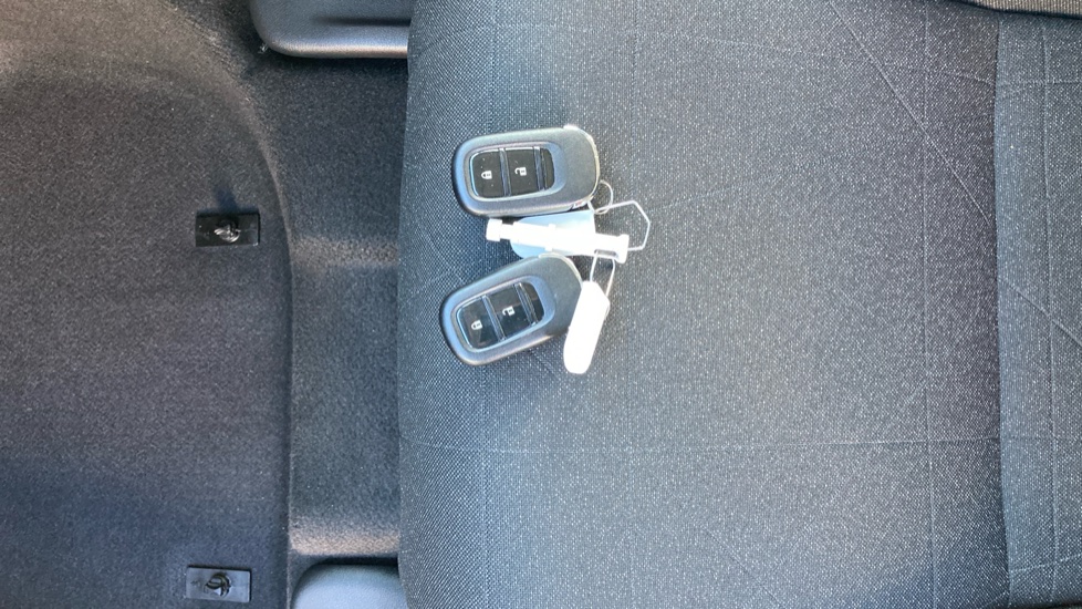 Honda HR-V 1.5 eHEV Elegance 5dr CVT Hybrid Hatchback - Image 38