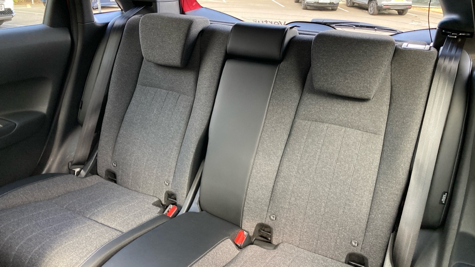 Honda Jazz 1.5 i-MMD Hybrid Advance 5dr eCVT Hybrid Hatchback - Image 8
