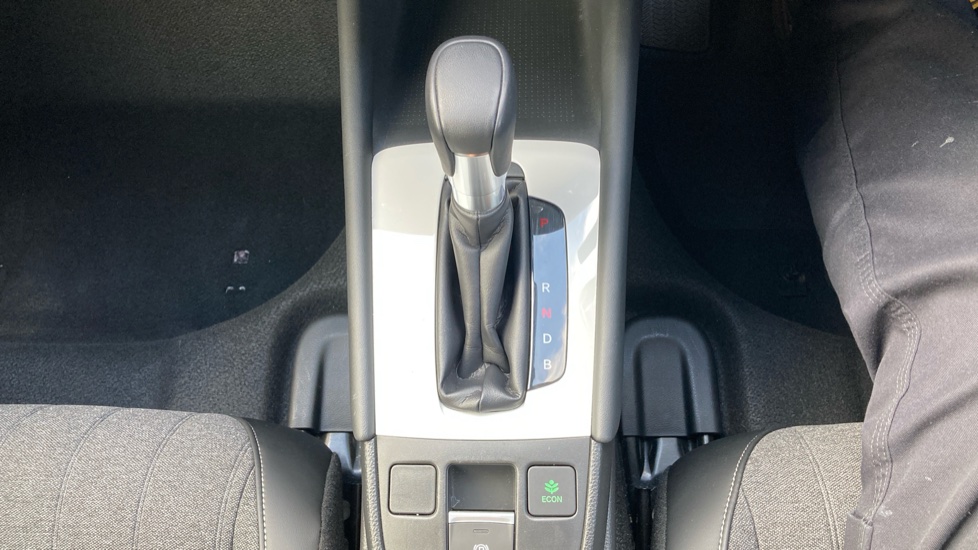 Honda Jazz 1.5 i-MMD Hybrid Advance 5dr eCVT Hybrid Hatchback - Image 19