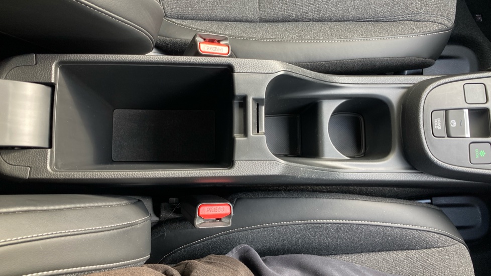Honda Jazz 1.5 i-MMD Hybrid Advance 5dr eCVT Hybrid Hatchback - Image 21