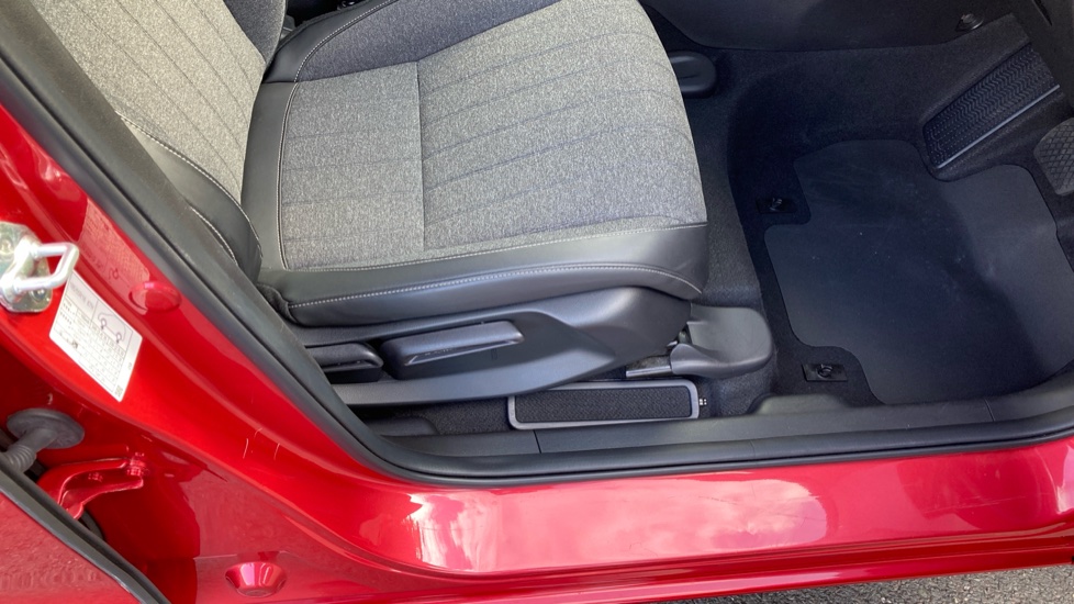 Honda Jazz 1.5 i-MMD Hybrid Advance 5dr eCVT Hybrid Hatchback - Image 29