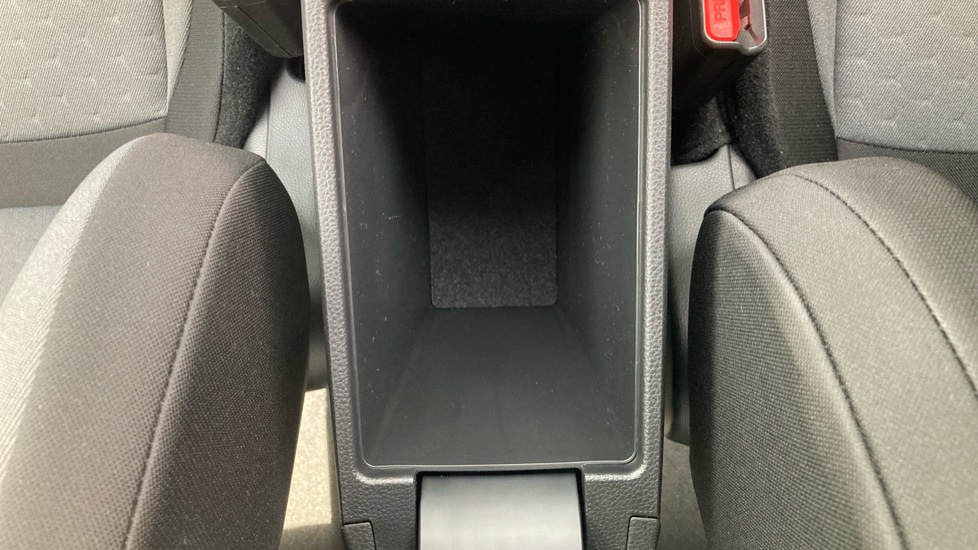 Honda Jazz 1.5 i-MMD Hybrid Elegance 5dr eCVT Hybrid Hatchback - Image 25