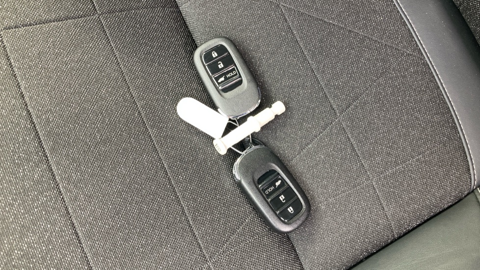 Honda HR-V 1.5 eHEV Advance 5dr CVT Hybrid Hatchback - Image 14