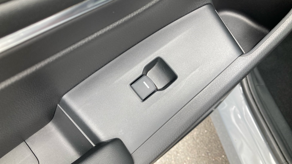 Honda HR-V 1.5 eHEV Advance 5dr CVT Hybrid Hatchback - Image 21